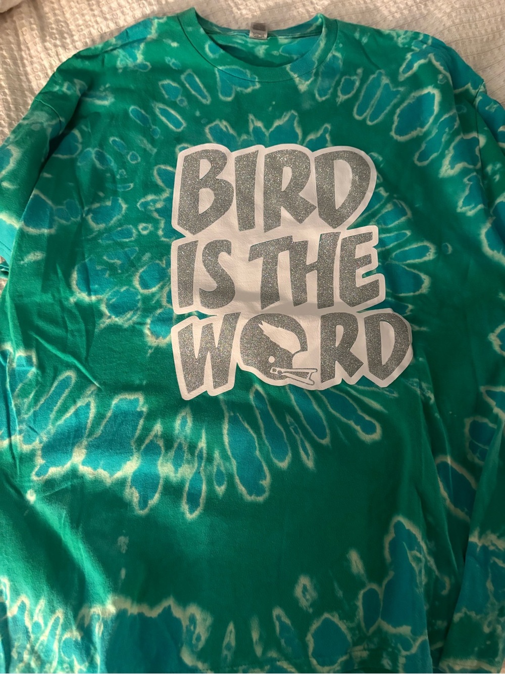 Philadelphia Eagles Tie-Dye "Bird Is The Word" Graphic Tee - Green